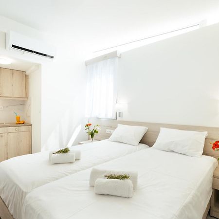 Giannis Apts Rodhákinon Ngoại thất bức ảnh